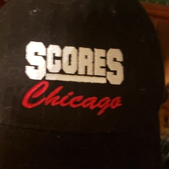 CAP. Scores  Chicago. Used - Picture 2 of 6